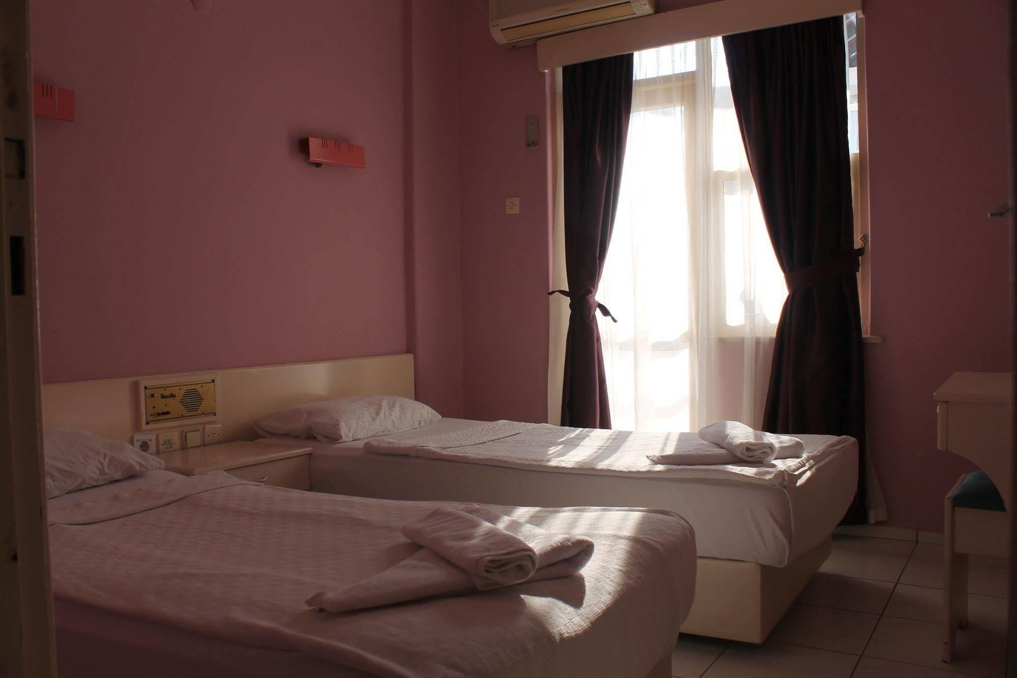Rosella Hotel Alanya Esterno foto
